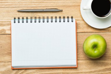 kahve ile boş not defteri