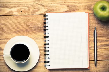 kahve ile boş not defteri