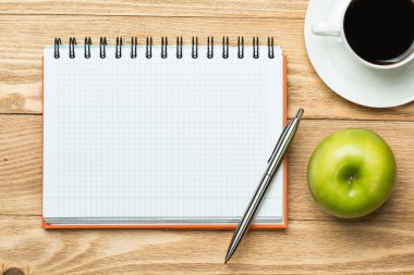 kahve ile boş not defteri