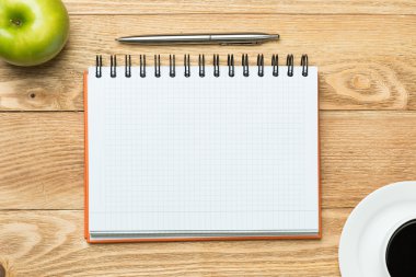 kahve ile boş not defteri