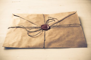 Mum mühür ile eski mektup zarfı