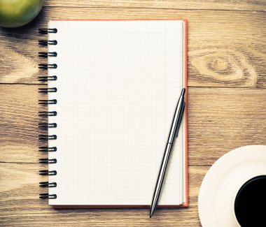 kahve ile boş not defteri