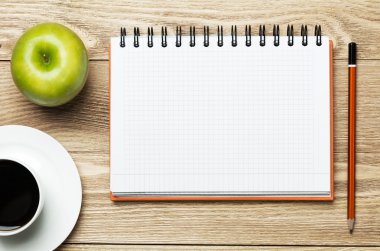 kahve ile boş not defteri