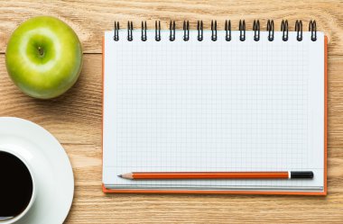 kahve ile boş not defteri