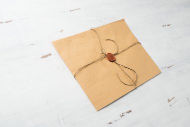 Mum mühür ile eski mektup zarfı