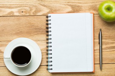 kahve ile boş not defteri