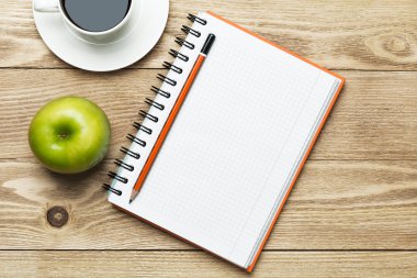 kahve ile boş not defteri