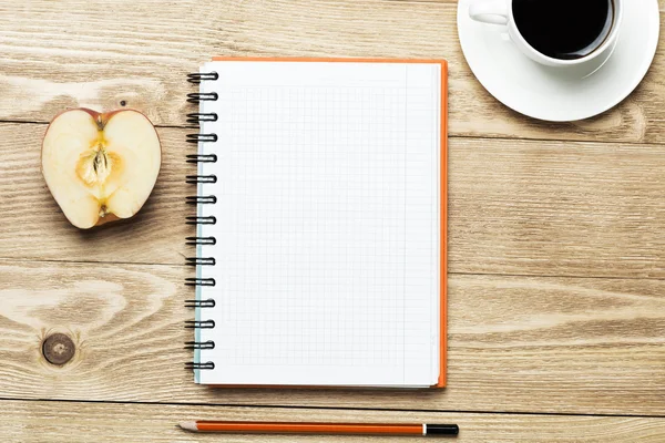 Blank notepad with cup of coffee — Stock Photo, Image