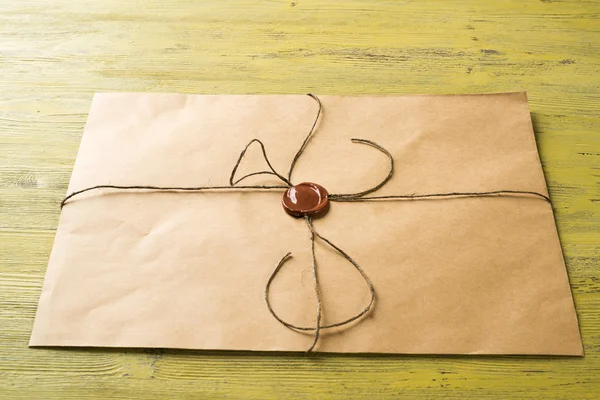 왁 스 물개를 가진 오래 된 편지 봉투 — 스톡 사진