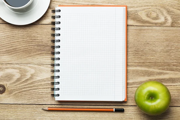 Blank notepad with cup of coffee — Stock Photo, Image