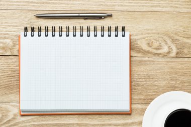 fincan kahve ve kalem ile boş 