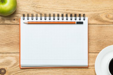 kahve, elma ve kalem ile not etmek