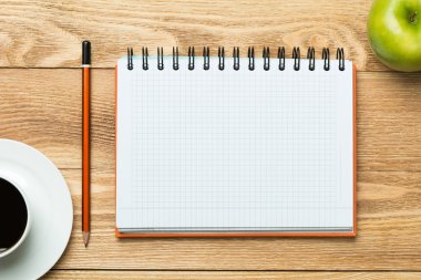 Kağıt kahve, apple ve kalem ile