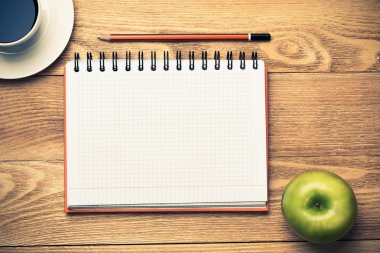 Kağıt kahve, apple ve kalem ile