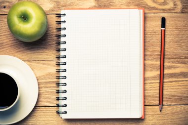 Kağıt kahve, apple ve kalem ile