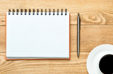 fincan kahve ve kalem ile boş 