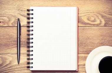 fincan kahve ve kalem ile boş 