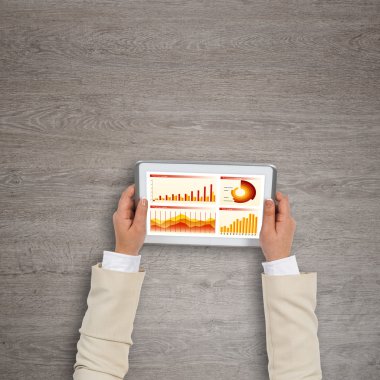 Tablet PC'yi kullanma işkadını eller 