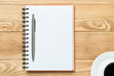 fincan kahve ve kalem ile boş 