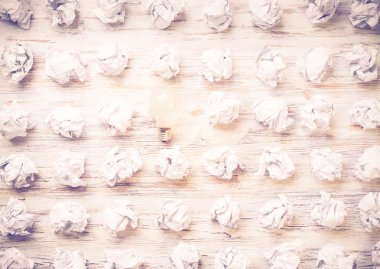 Üstün senin parlak fikrin