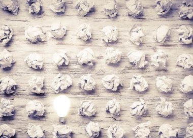 Üstün senin parlak fikrin