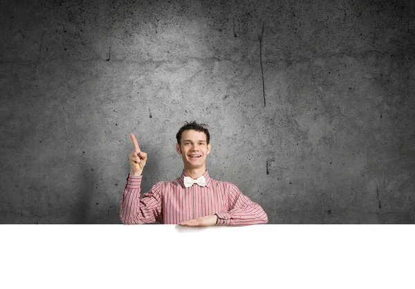 Hombre alegre con estandarte — Foto de Stock