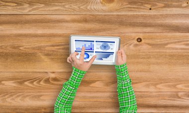 Tablet PC'yi kullanma eller