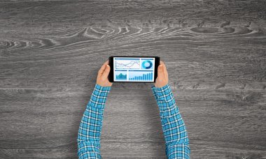 Tablet PC'yi kullanma eller