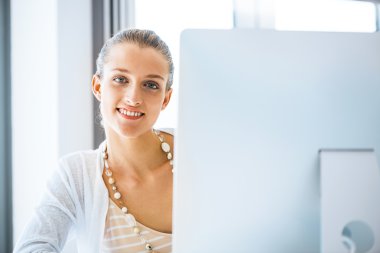 Zarif ofis çalışanı