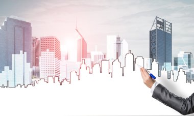 Mühendislik tasarımcısı çalışıyor