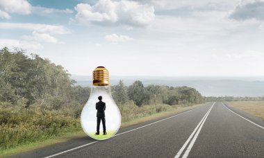 Ampulün içindeki iş adamı