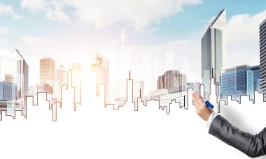 Mühendislik tasarımcısı çalışıyor