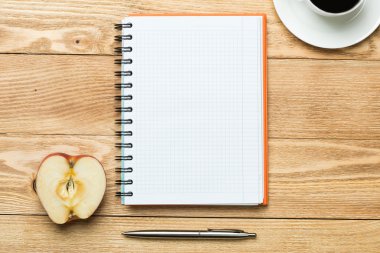 boş kağıt kahve ile