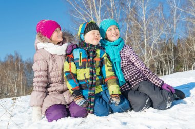  Mutlu çocuklar eğleniyor