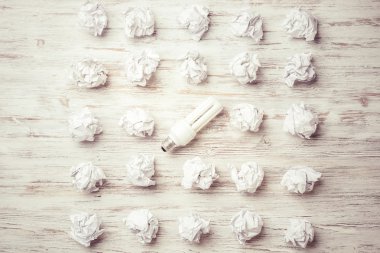 Üstün senin parlak fikrin