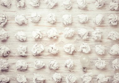 Üstün senin parlak fikrin