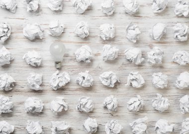 Üstün senin parlak fikrin