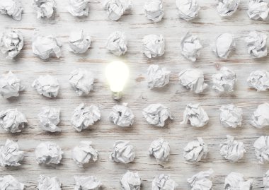 Üstün senin parlak fikrin