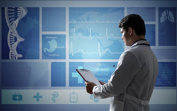 Arzt und digitale Technologie — Stockfoto