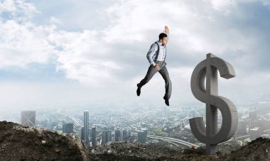 Küresel iş ve para kavramları. Düşen para birimi.