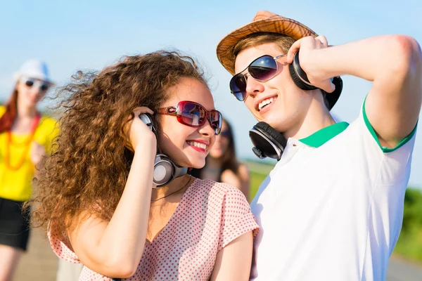 Stylish young couple — Stock Photo, Image