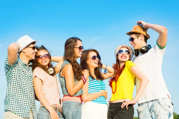 Group of happy young people — Stock Photo, Image