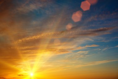 Gökyüzünde gün batımı