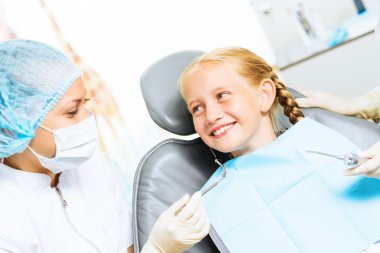 diş hekimi teftiş yapan hasta