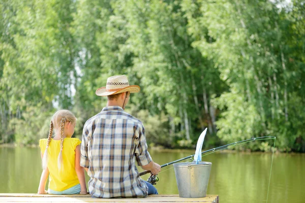 Summer fishing — Stock Photo, Image