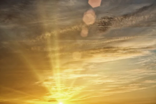 Cielo en rayos de sol — Foto de Stock