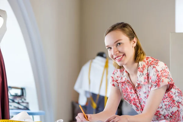 Sempstress at work — Stock Photo, Image