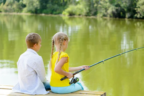 Summer fishing — Stock Photo, Image