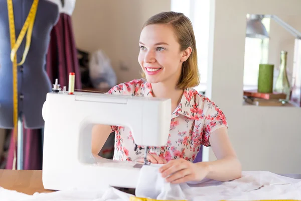 Seamstress at work — Stock Photo, Image