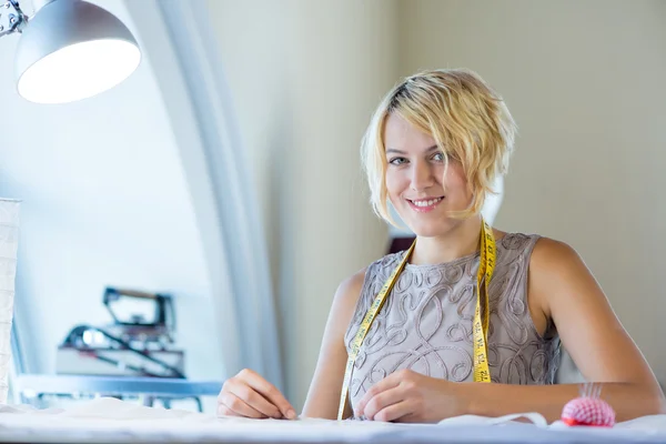 Atelier worker — Stock Photo, Image